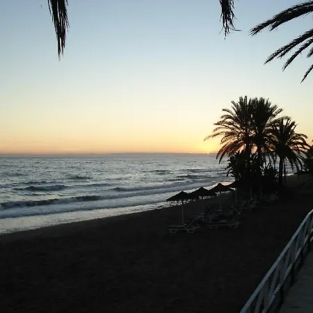 アパート Costa Nagueeles Milla De Oro, Vistas Mar Y Parking